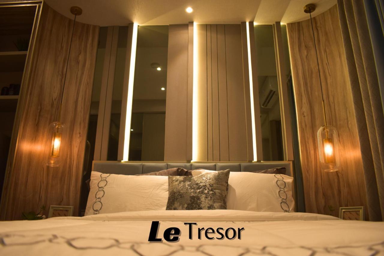 Le Tresor Benson At Supermal Pakuwon * Surabaya